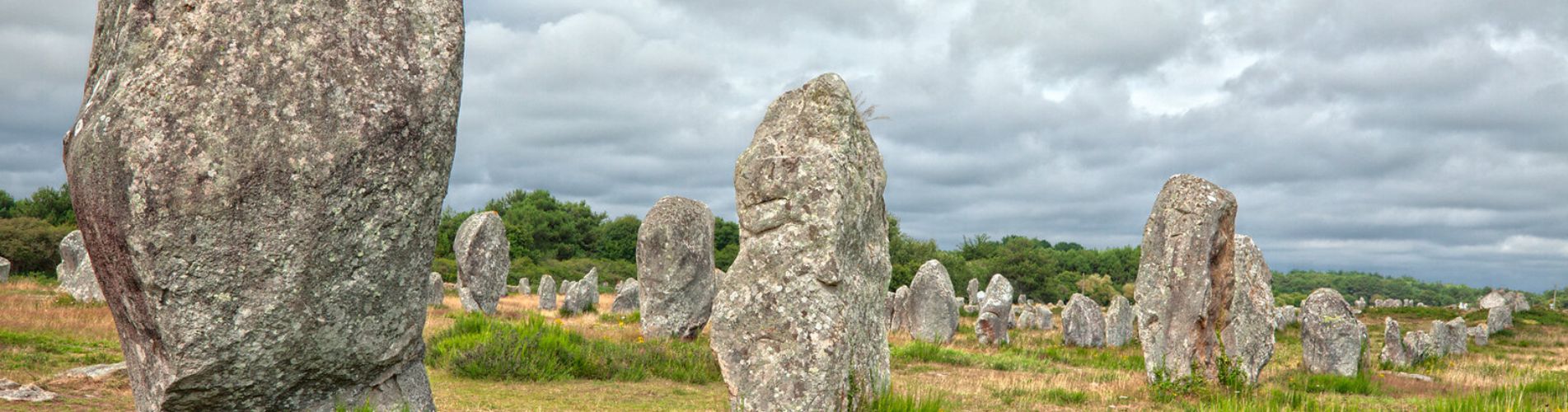 Panorama sur les mégalithes à découvrir pendant la visite de Carnac